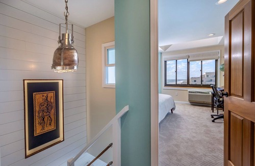 Long Beach Appartement | Luxury Oceanfront Penthouse Duplex with Balcony