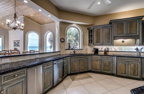 Long Bay Estates Maison | 6 chambres à coucher Oceanfront Beach House w / piscine et bain à remous! Par Luxury Beach Rentals
