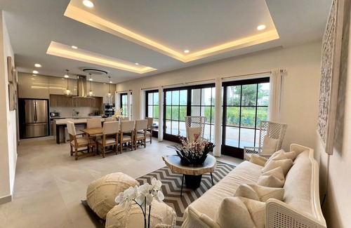 Avellanas Beach Villa | Luxury Oceanfront Villa, Full Ocean View Hacienda Pinilla, Tamarindo Costa Rica