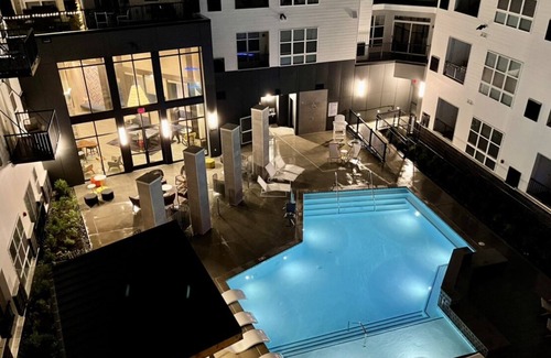 West Lanham Hills Appartement | Luxury Open Space Amtrak UMD Hospitals Reagan BWI
