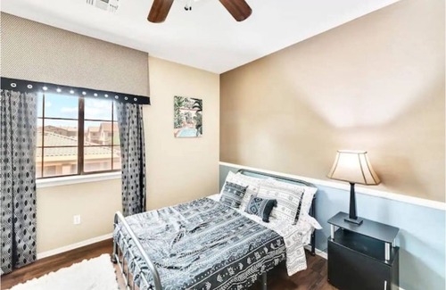 Maricopa Maison | Luxury Paradise Home with 9beds