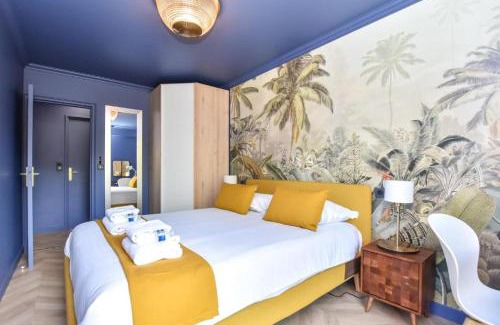 Croulebarbe Appartement | luxury Paris La Vie En Rose jacuzzi terrasse Parking