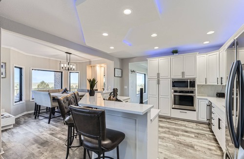 Parker Villa | Luxury Parker Mansion w/ Bar, B-Ball & Hot Tub