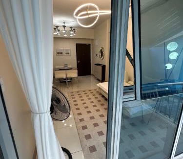 Tambo Appartement | Luxury Penthouse & High-Floor Hotel near City of Dreams, Airport, Okada, and Solaire Casino
