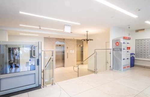 Midtown Toronto Appartement | Luxury Penthouse in the Annex with Stunning City Views