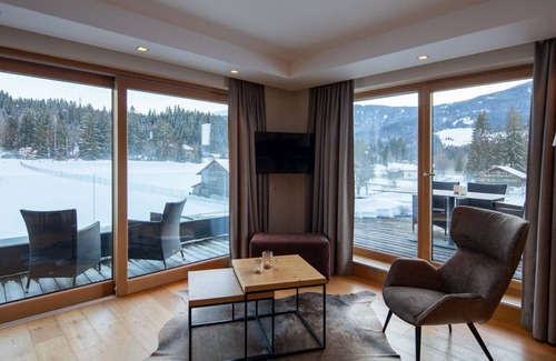 Westendorf Appartement | Luxury Penthouse, roof terrace, pool, at the golf course, PURE Resort Westendorf