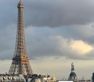 Passy Appartement | Luxury Penthouse Rooftoop Eiffel Tower view - EM02