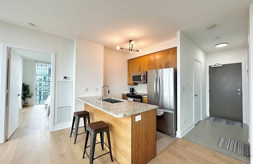 Downtown Mississauga Copropriété | Luxury Penthouse Suite in the Heart of Square One with Spectacular Views!