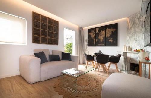 Dreta de l'Eixample Appartement | Luxury Penthouse with Jacuzzi & Large Terraces by Passeig de Gràcia