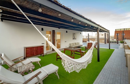 Centro Appartement | Luxury Penthouse with Wonderful Terrace in the Center of Madrid