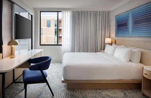 Glencoe Hôtel | Luxury Pet-Friendly Room w/Pool Near SMU Campus