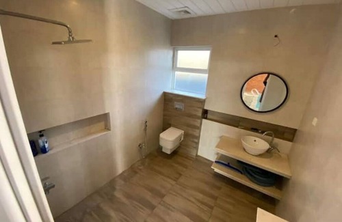 G-8 Sector Appartement | Luxury Poolside