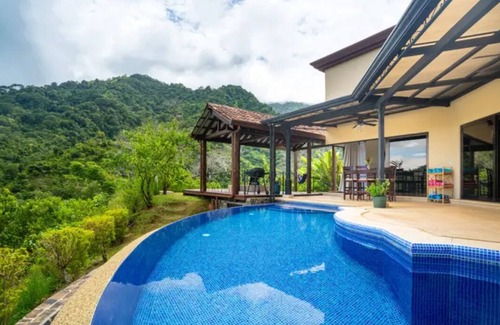 Tres Rios Maison | Luxury Pura Vida Estate with Private Waterfall, Ocean Views and Jungle Trails