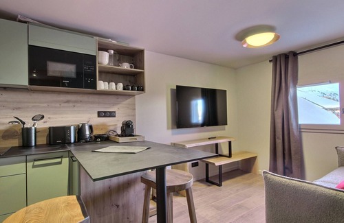 Plagne Soleil Chalet De Ski | Luxury Renovated Chalet with High-End Amenities in La Plagne, Ski-In/Ski-Out Access