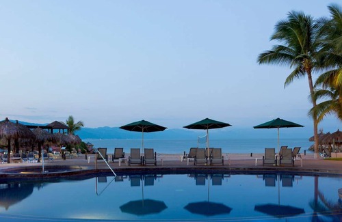 Isla Iguana Station Balnéaire | Luxury Resort on the Puerta Vallarta Beach