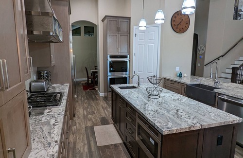 Desert View Village Maison | Luxury 5BD N Scottsdale / Cave Creek-Mtn / Coucher de soleil sur la piscine / NOUVEAU spa