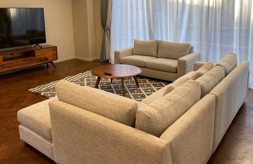 Glen Waverley Maison | Luxury Retreat in Glen Waverley