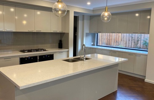 Glen Waverley Maison | Luxury Retreat in Glen Waverley