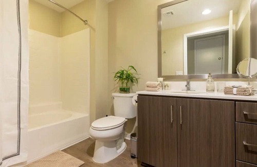 Marina del Rey Appartement | Luxury Retreat in MDR FREE Parking