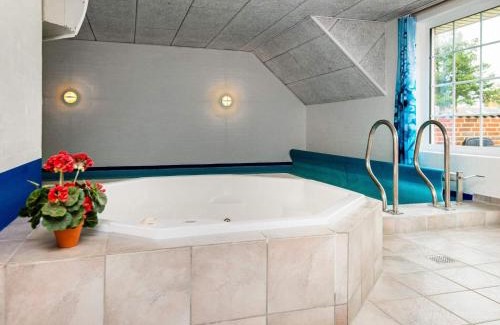 Jegum Maison | Luxury Retreat with Pool - By Traum Ferienwohnungen