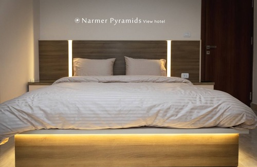Al-'Umraniyah Lit Et Petit-Déjeuner | Chambre de luxe à quelques pas des Grandes Pyramides.