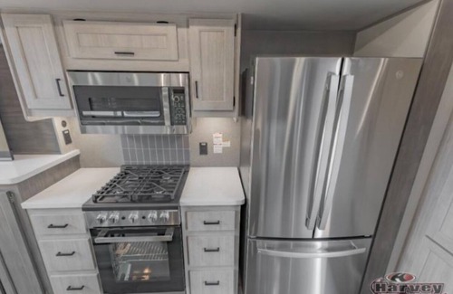 Bar Harbor Maison | Luxury RV at Eden Village Bar Harbor. Located 6 Minutes from Acadia National Park. Only 12 minutes to Downtown.