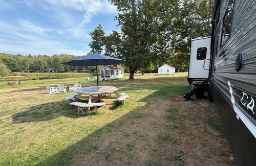 Bar Harbor Maison | Luxury RV at Eden Village Bar Harbor. Located 6 Minutes from Acadia National Park. Only 12 minutes to Downtown.