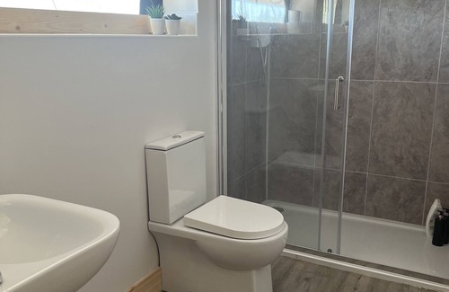Inverin Cabine | Luxury safari tent sleeps 6. Wild Atlantic Way Connemara near beach/Aran Islands