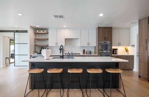 Casa Buena Maison | * Nouvelle inscription * Emplacement fabuleux. Touches de designer!