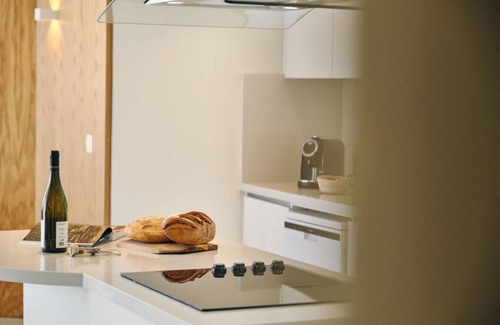 Skala Appartement | Luxury Sea View Apartment with Rooftop Pool near Mackenzie Beach