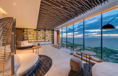 Pratumnak Hill Copropriété | Luxury Sea View - High Floor