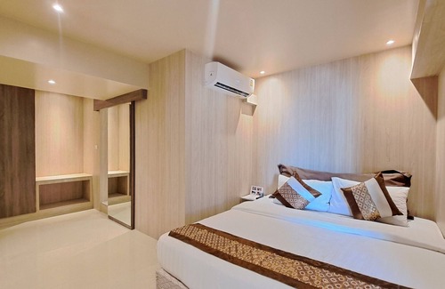 Patong Station Balnéaire | Luxury Seaview Retreat near Beach & Bangla Road