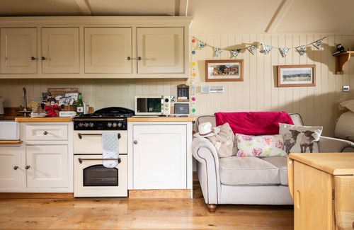 Broadwas Appartement | Endroit idyllique rural. Hop Pickers Hideaway Shepherds Hut