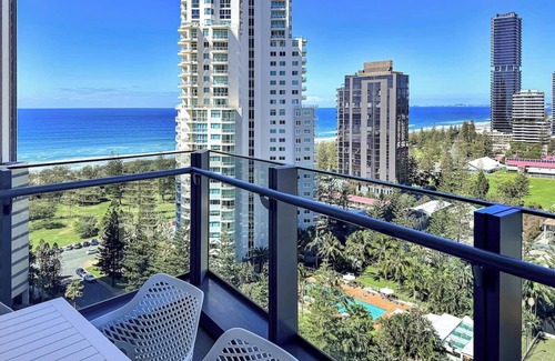 Broadbeach Appartement | Signature Luxury 2BR 16th Flr Ocean Views Parking