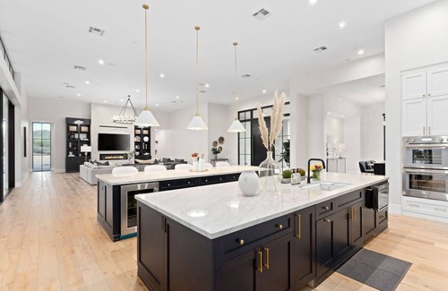 Pinnacle Peak Maison | LUXURY SPRING TRAINING RENTAL IN NORTH SCOTTSDALE. Entertaining Dream!