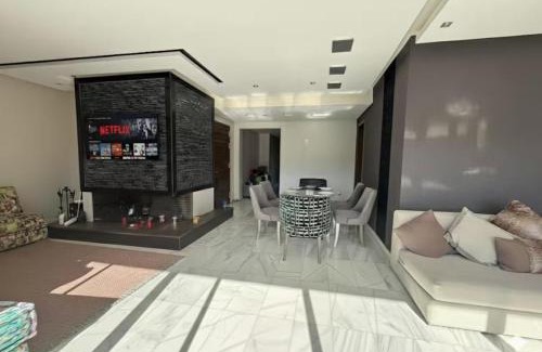 Bouskoura Appartement | Luxury Stay in Prestigia Golf City