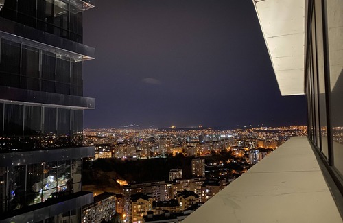 Vake Appartement | Luxury Studio @ Axis Towers in Heart of Tbilisi