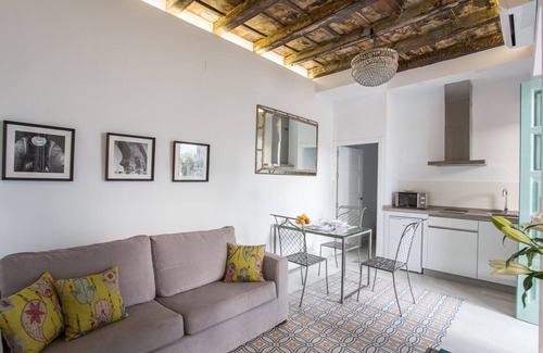 La Catedral Appartement | Studio de luxe près de la cathédrale de la mosquée avec une magnifique cour dans un