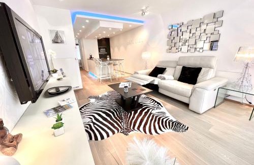 Sint-Idesbald Appartement | Luxury Suite Koksijde 102 Adult only!