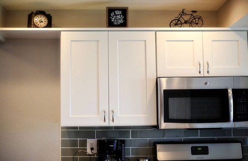 Northwest Colorado Springs Appartement | Suite de luxe avec cuisine, sentiers et belle vue