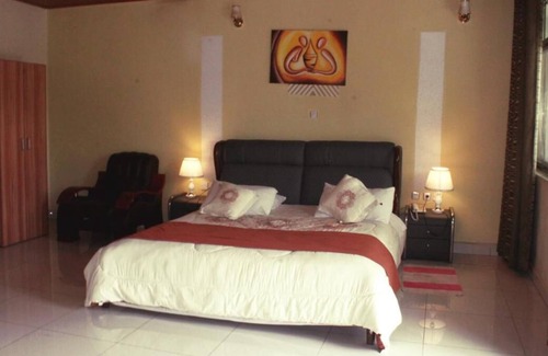 Kibuye Maison | Luxury Suite with balcony and incredible view on the water