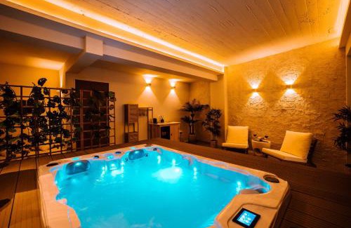 Eindhoven Appartement | Luxury Suite with Sauna & Private Wellness