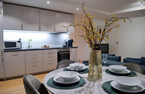 Appelviken Appartement | Luxury Summer Apartment, 10 Minutes from Central Stockholm