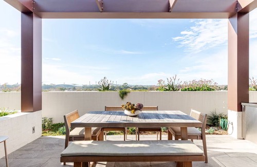 Redfern Appartement | Luxury Sydney Penthouse – 3 Bed, 3 Bath, 3 Car | Near Crown St & CBD