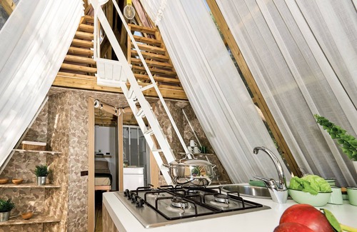 Baia Domizia Maison | Luxury Tent by Interhome