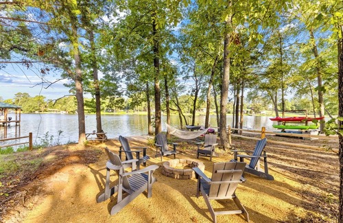 Mineola Maison | Luxury Tiny Home with Private Sand Beach Lake Access and Hot Tub