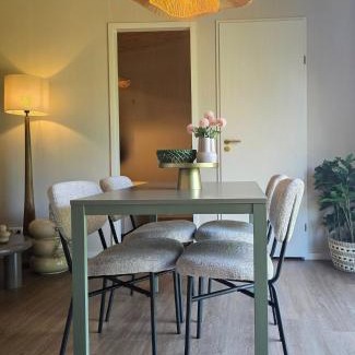 Schin op Geul Maison | Luxury Tiny House with private hot tub