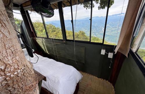 Titiribi Autre | Luxury tree house at La meseta