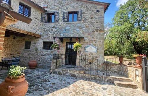 Anghiari Appartement | Luxury Tuscan Farm Stay, 1 bedroom with a pool