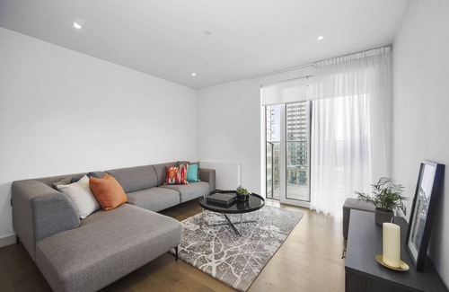 Stratford Appartement | LUXURY TWO BED APARTMENT IN STRATFORD VILLAGE, NEAR WESTFIELD , STRATFORD INTL
